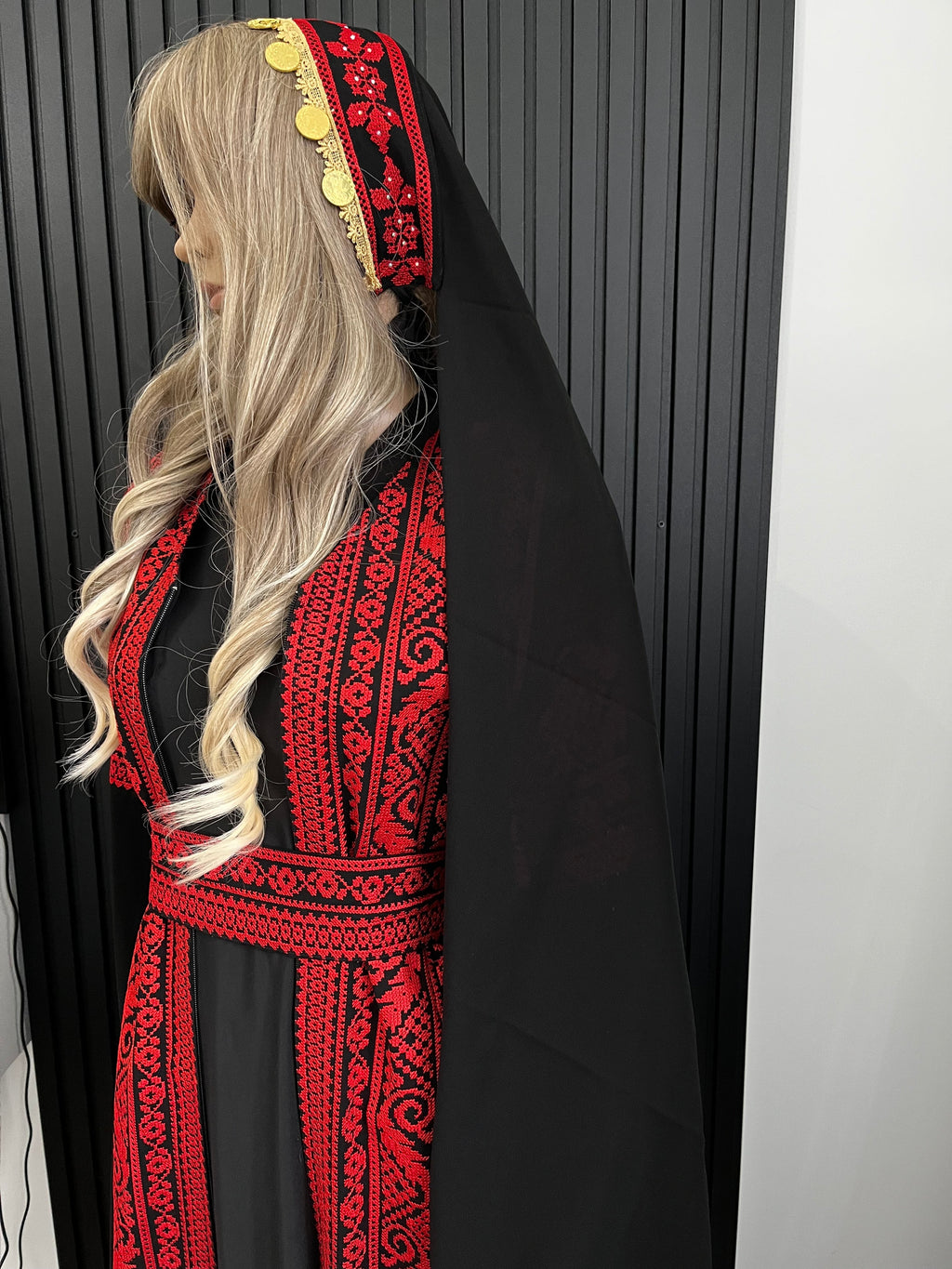 Palestanin Embroidered headband with coins Veil (3 colours)