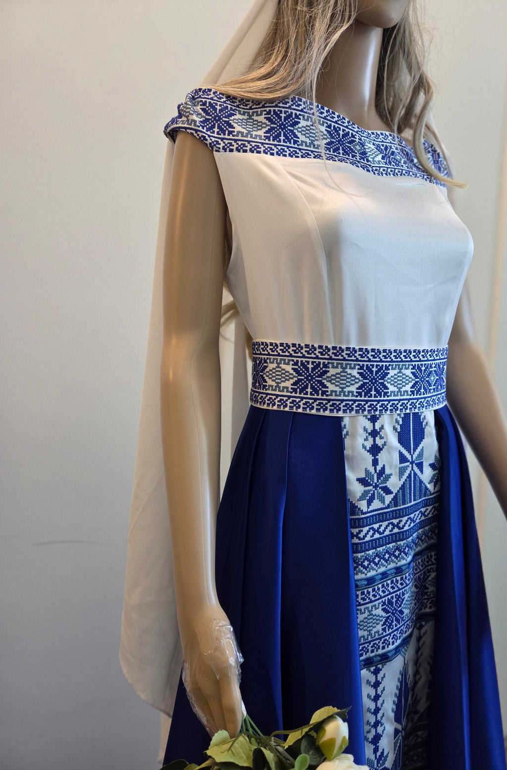 The Yaffa Thobe - Henna Blue and White Tatreez Bridal Sleeveless Long Train Thobe dress