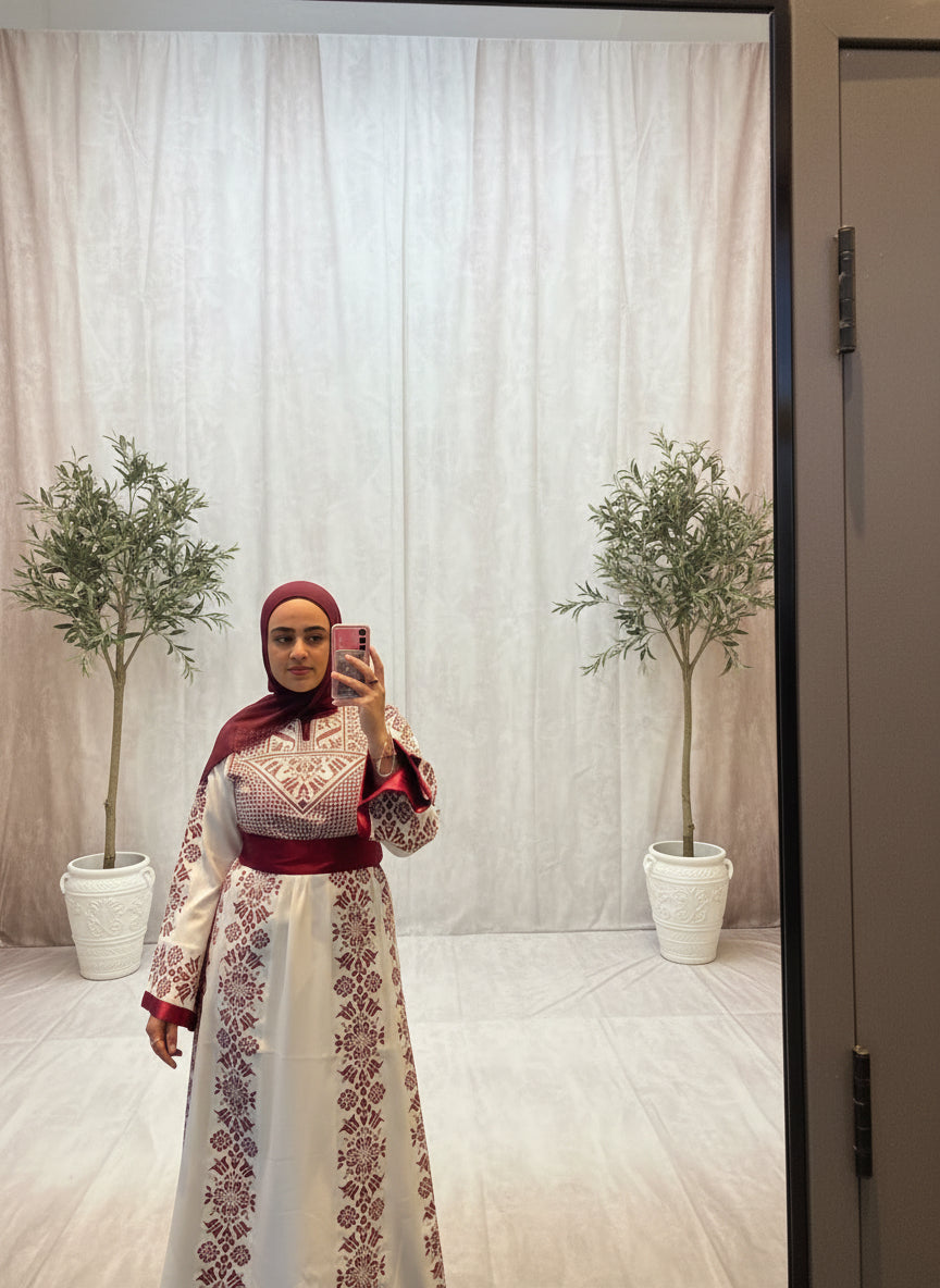 Leyla Thobe Bridal White and Red Traditional Full tatreez Back and Front Thobe With Matching head Veil