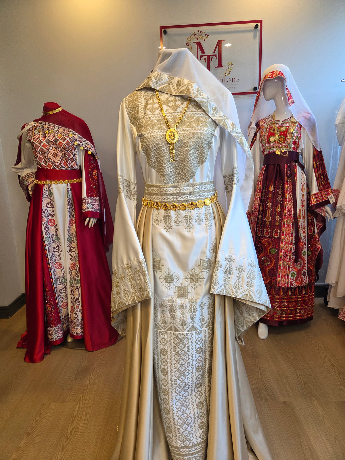 The Leen Thobe - Luxurious | Golden & White | Palestinian Tatreez Thobe/Dress