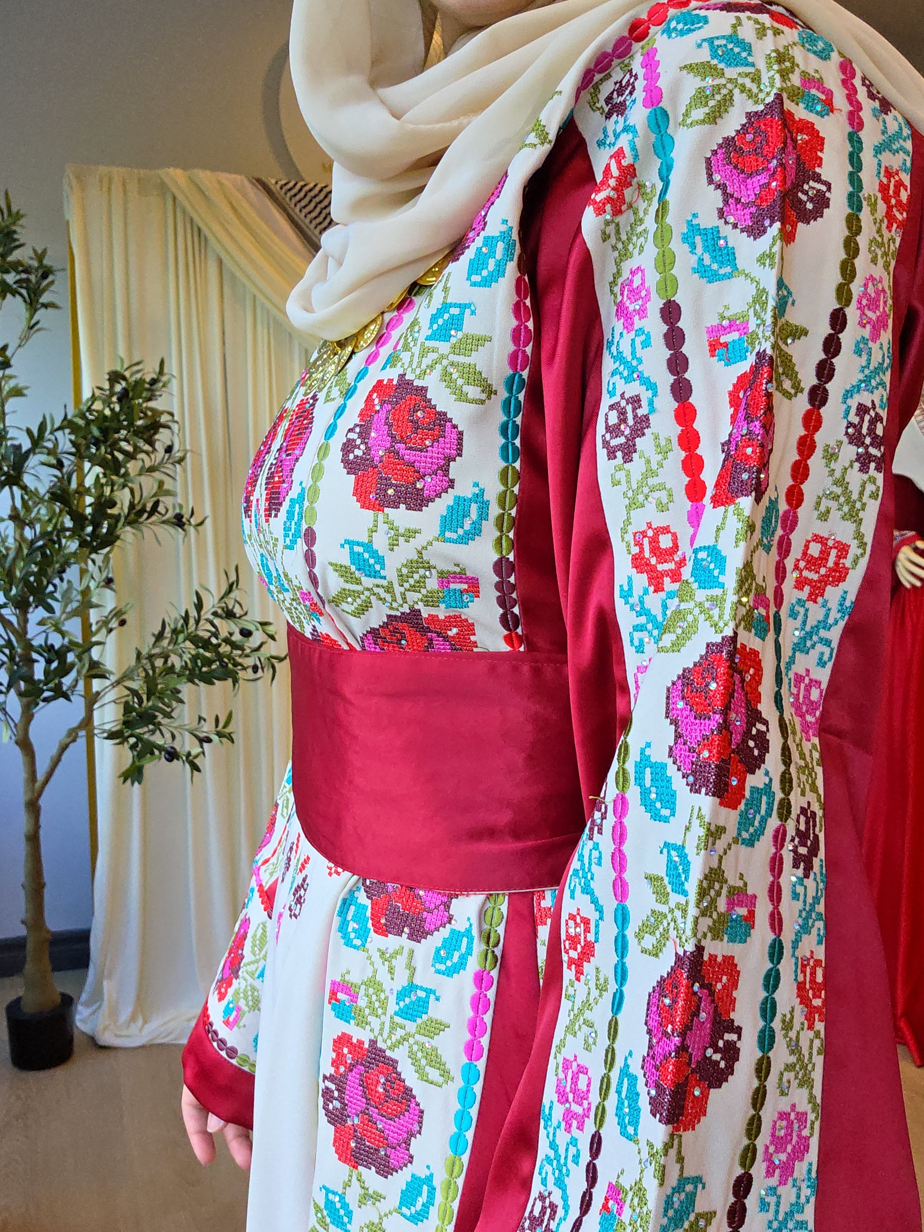 The Warda Thobe - Burgundy Traditional Full Tatreez Back and Front With Satin Thobe