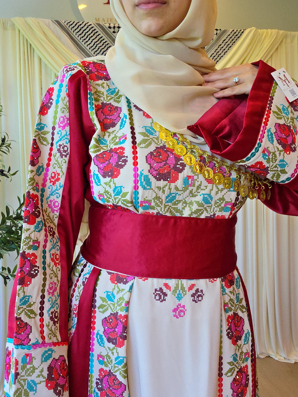 The Warda Thobe - Burgundy Traditional Full Tatreez Back and Front With Satin Thobe